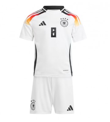 Tyskland Toni Kroos #8 Hjemmebanetrøje Børn EM 2024 Kortærmet (+ Korte bukser)